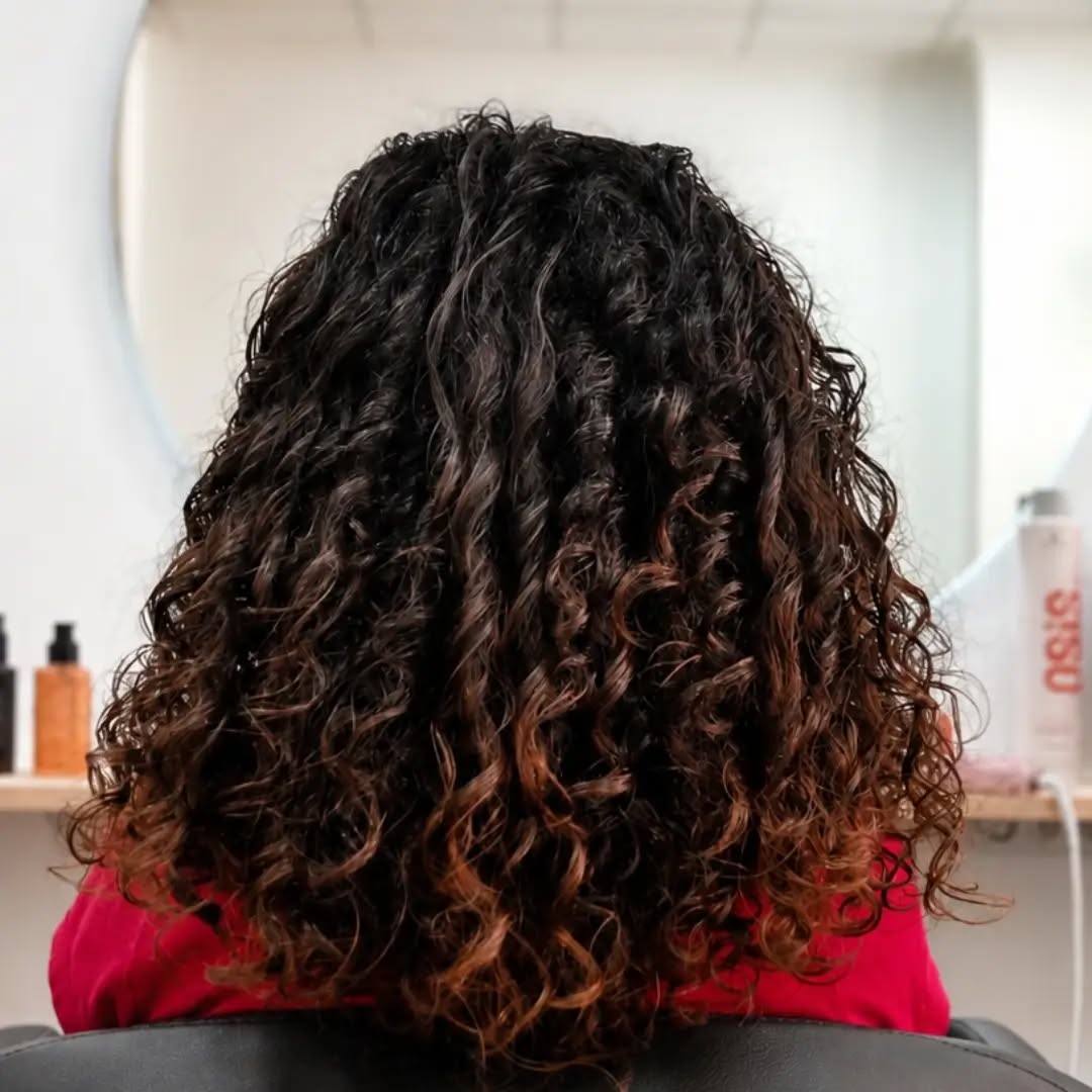 Tratamiento rizos método curly Schwarzkopf peluquería Vera Almería