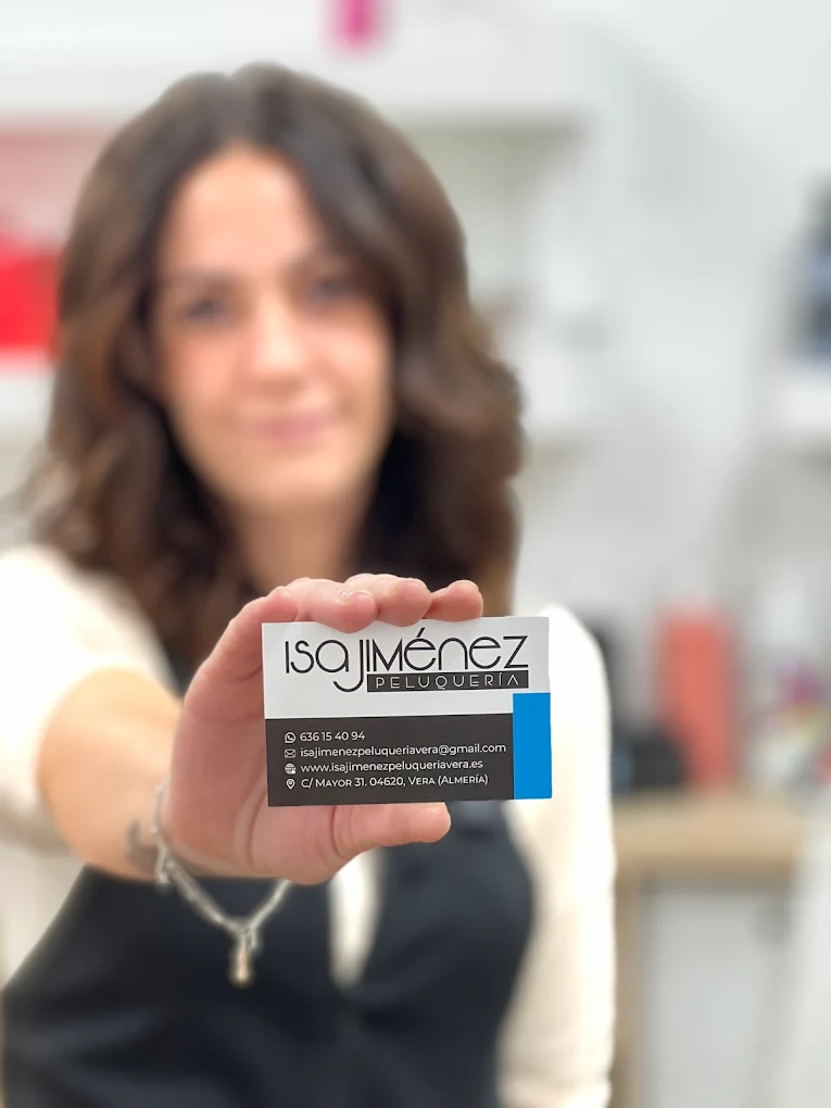 Isa Jiménez, peluquera en Vera, Almería